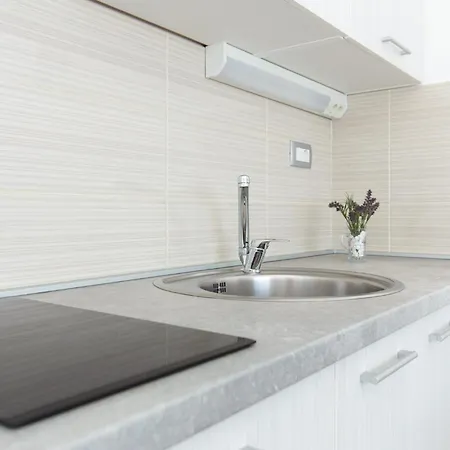 公寓 1 Bedroom In Krk